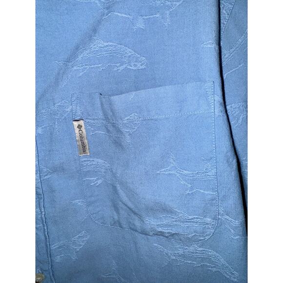 Columbia Blue Short Sleeve Shirt Button w/ All Over Textured Whale Print Mens XL - Picture 2 of 13